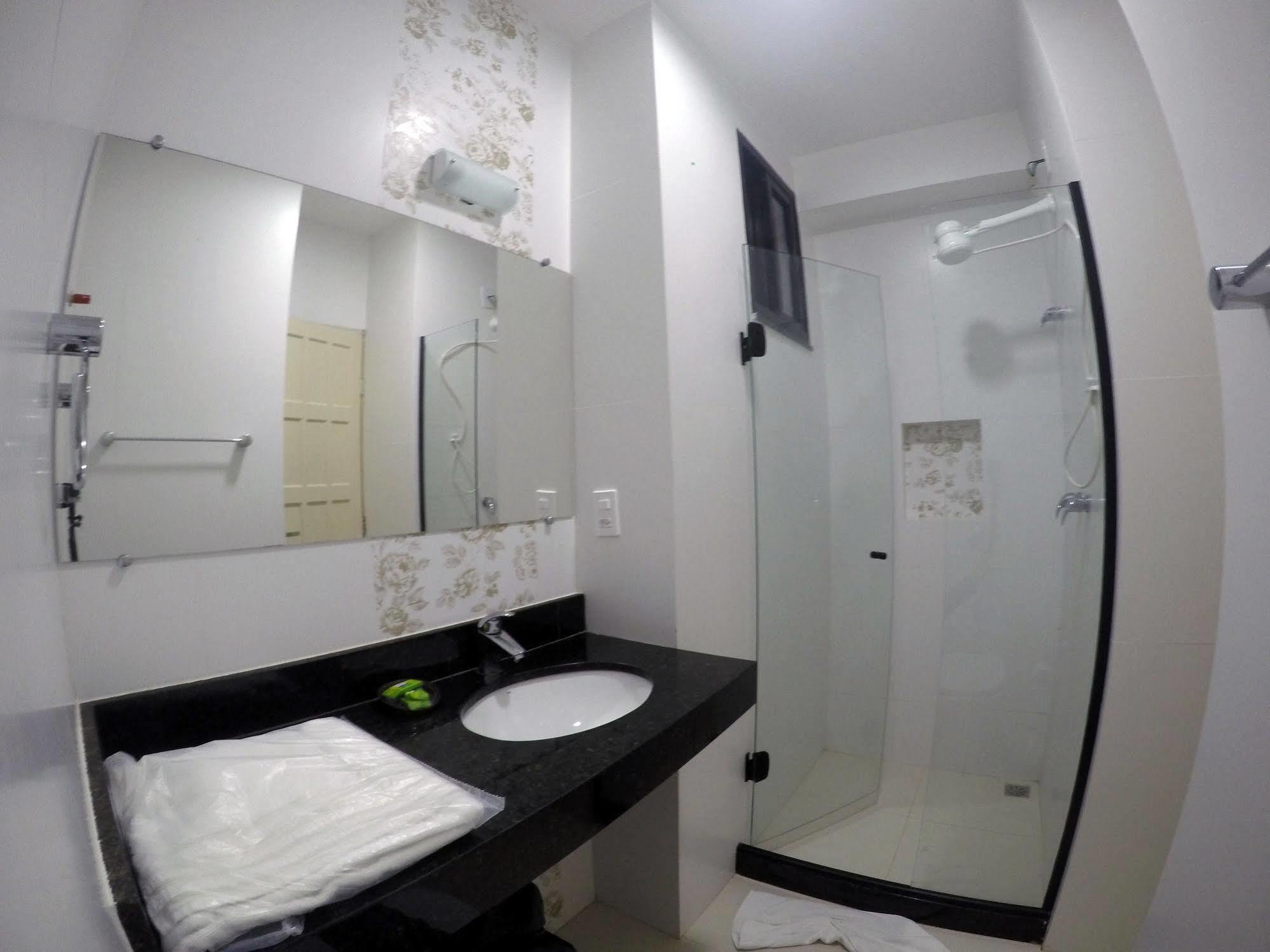 Hotel Bellatrix マカエ エクステリア 写真